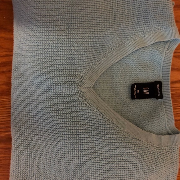 LIGHT BLUE SWEATER ⬇️ - Picture 2 of 5